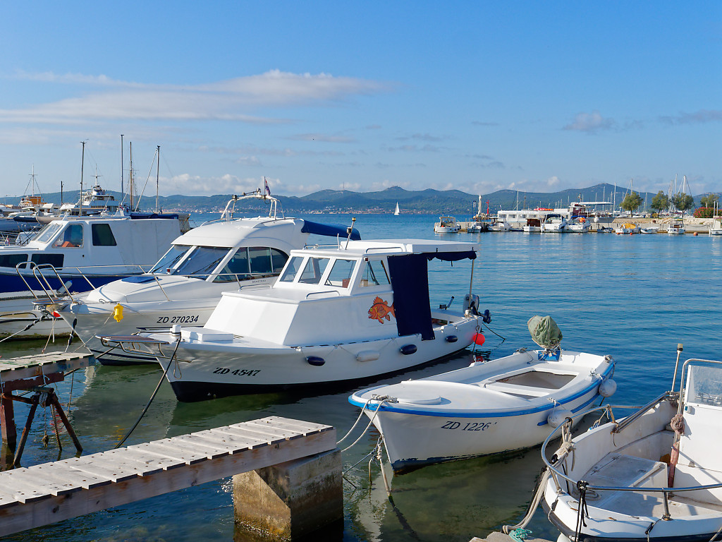 Hafen im kroatischen Zadar für Sportboote